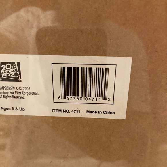 2005 The Simpsons 15x15 Moes Tavern Dart Board - Picture 3 of 3